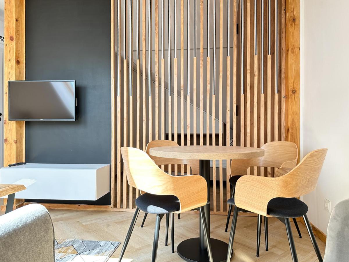 Dmk Oak Studio Near Warsaw-Modlin Airport Nowy Dwór Mazowiecki Exterior photo